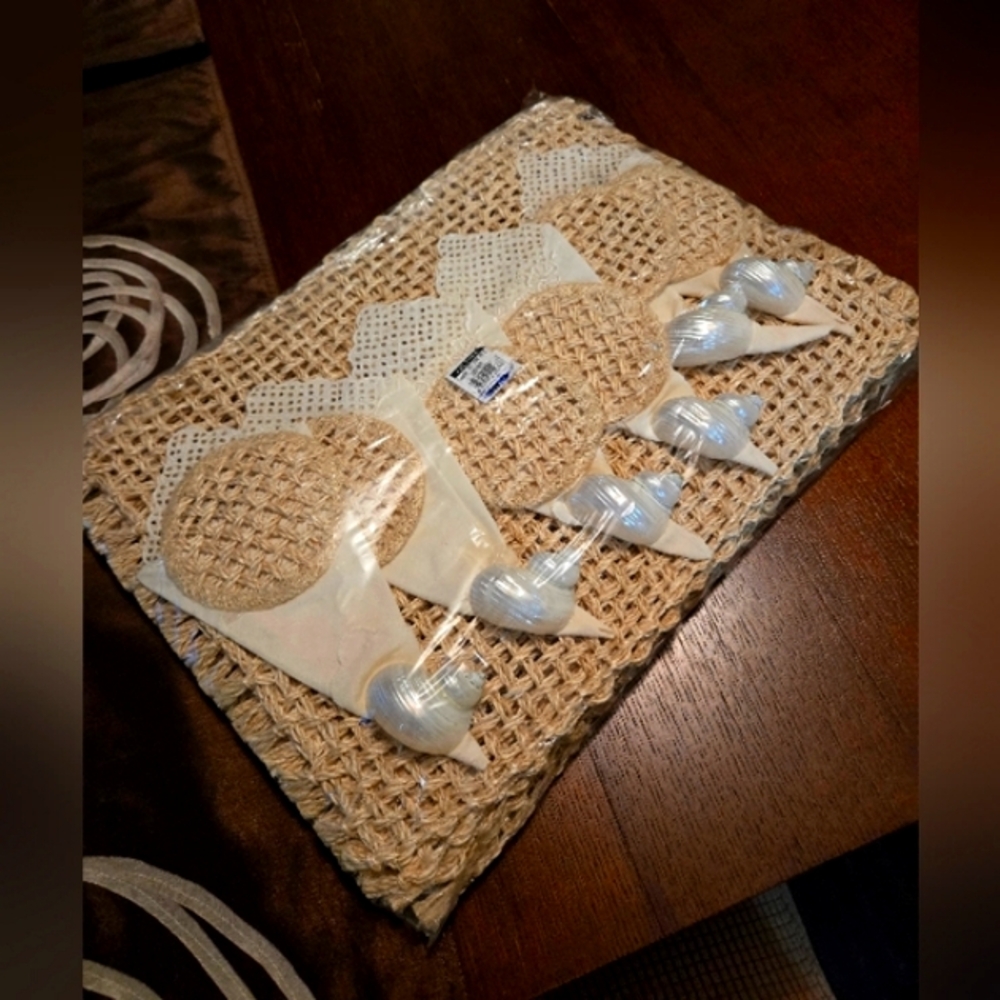 KULTURA philipina Handcrafted Beige Woven Placemats with Shell Accents  Set Of 6